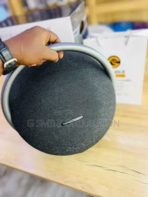 Harman Kardon Onyx Studio 8
