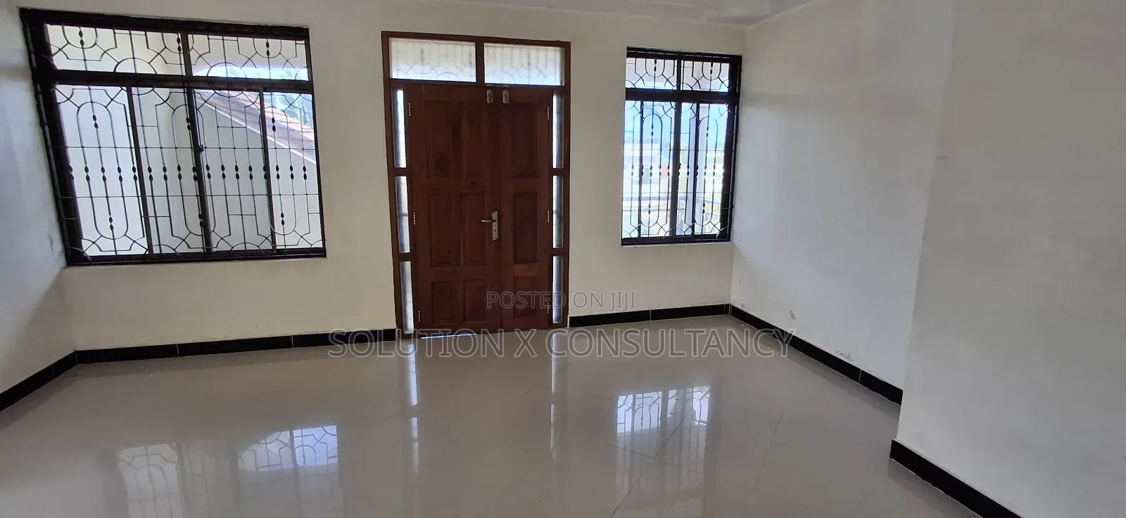 6bdrm House in Kunduchi for sale