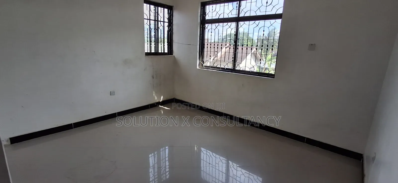 6bdrm House in Kunduchi for sale