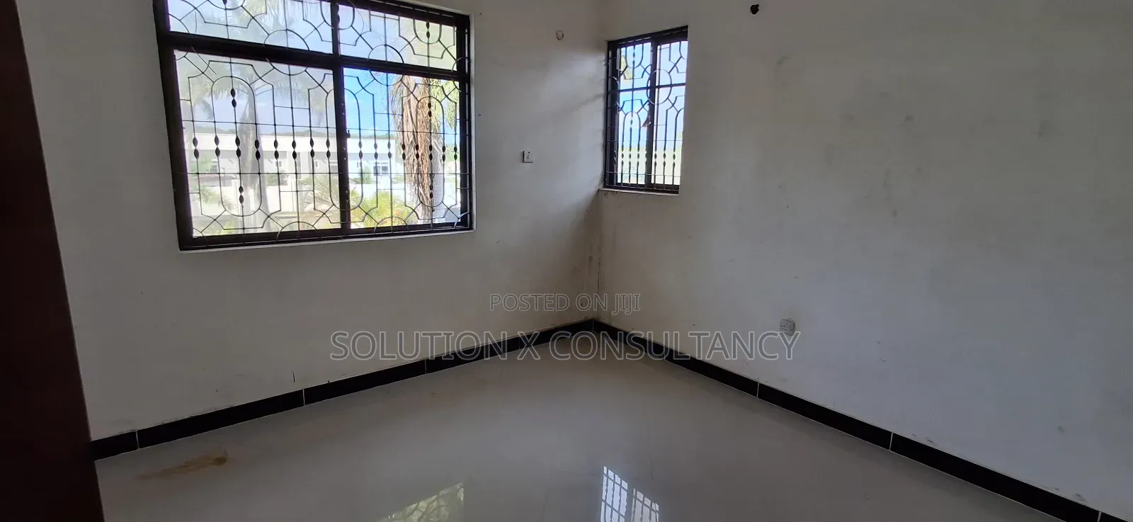 6bdrm House in Kunduchi for sale