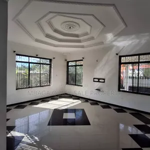 6bdrm House in Bahari Beach, Kunduchi for sale