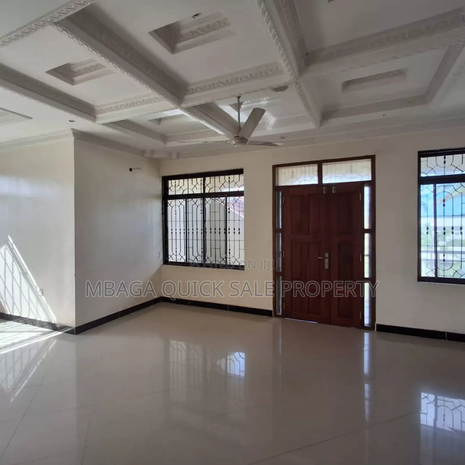 6bdrm House in Bahari Beach, Kunduchi for sale