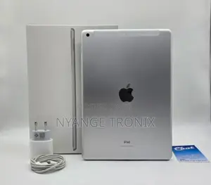 New Apple iPad 9.7 64 GB Silver