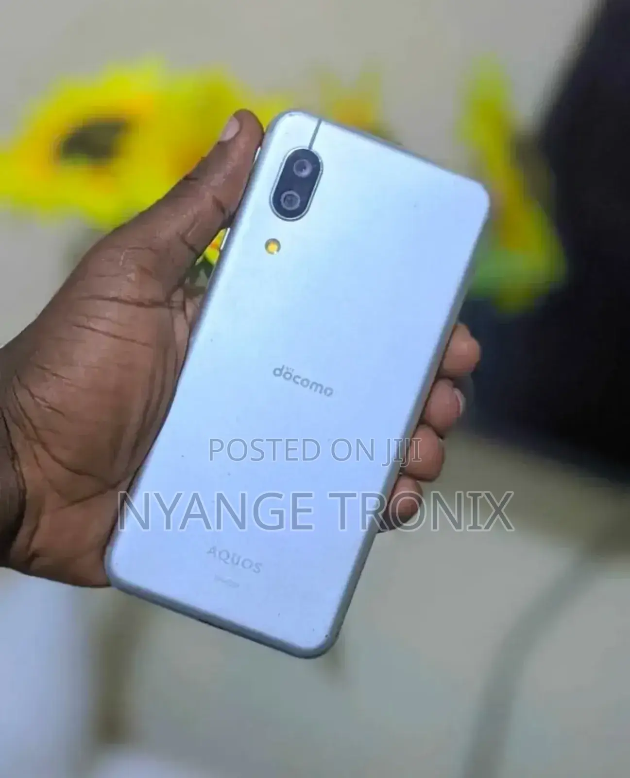 Sharp Aquos Sense 3 SHV45 64 GB Silver
