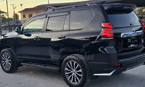 Toyota Land Cruiser Prado 2.7 2021 Black