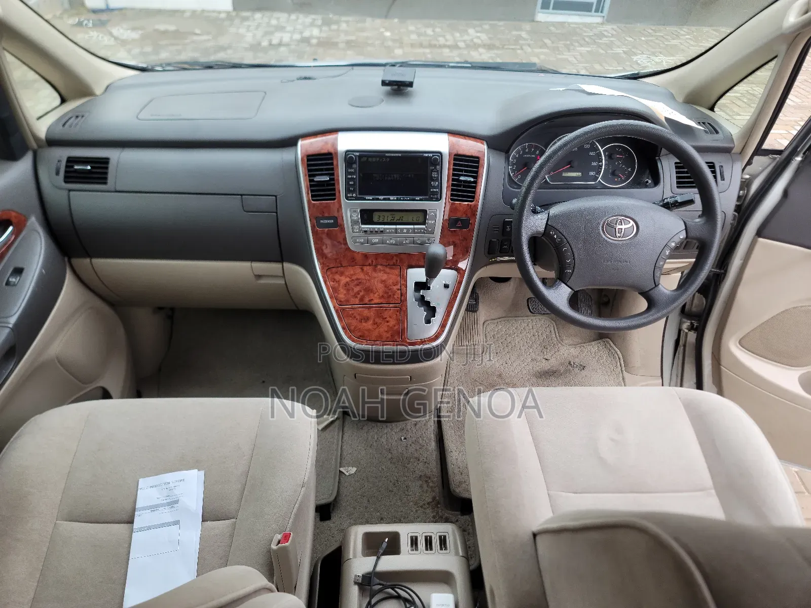 Toyota Alphard 2.4 Petrol AWD 2004 Silver