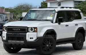 Toyota Land Cruiser Prado 2024 White