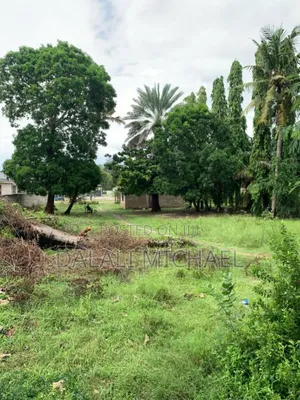 Plot for Sale Bahari Beach