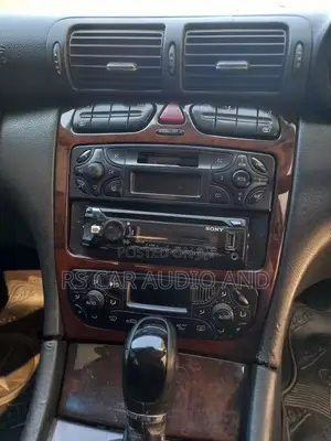 Mercedes Benz C200 Android Radio