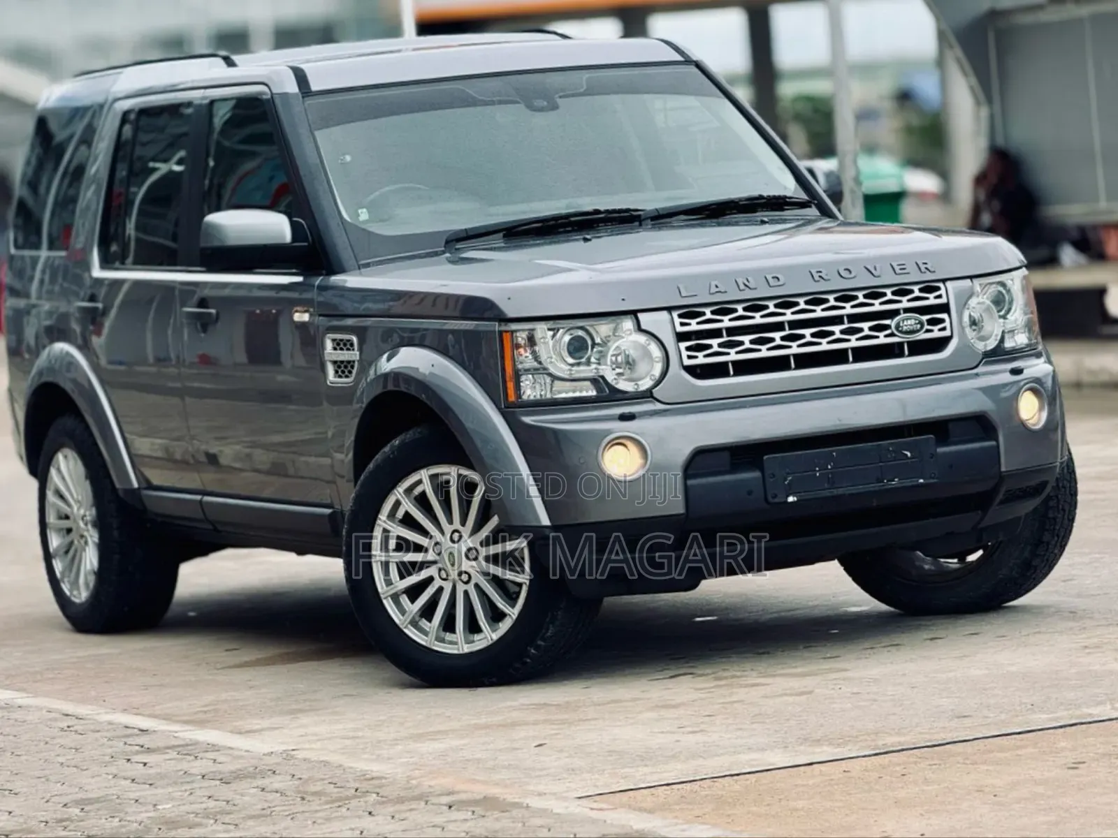 Land Rover Discovery 2013 Gray