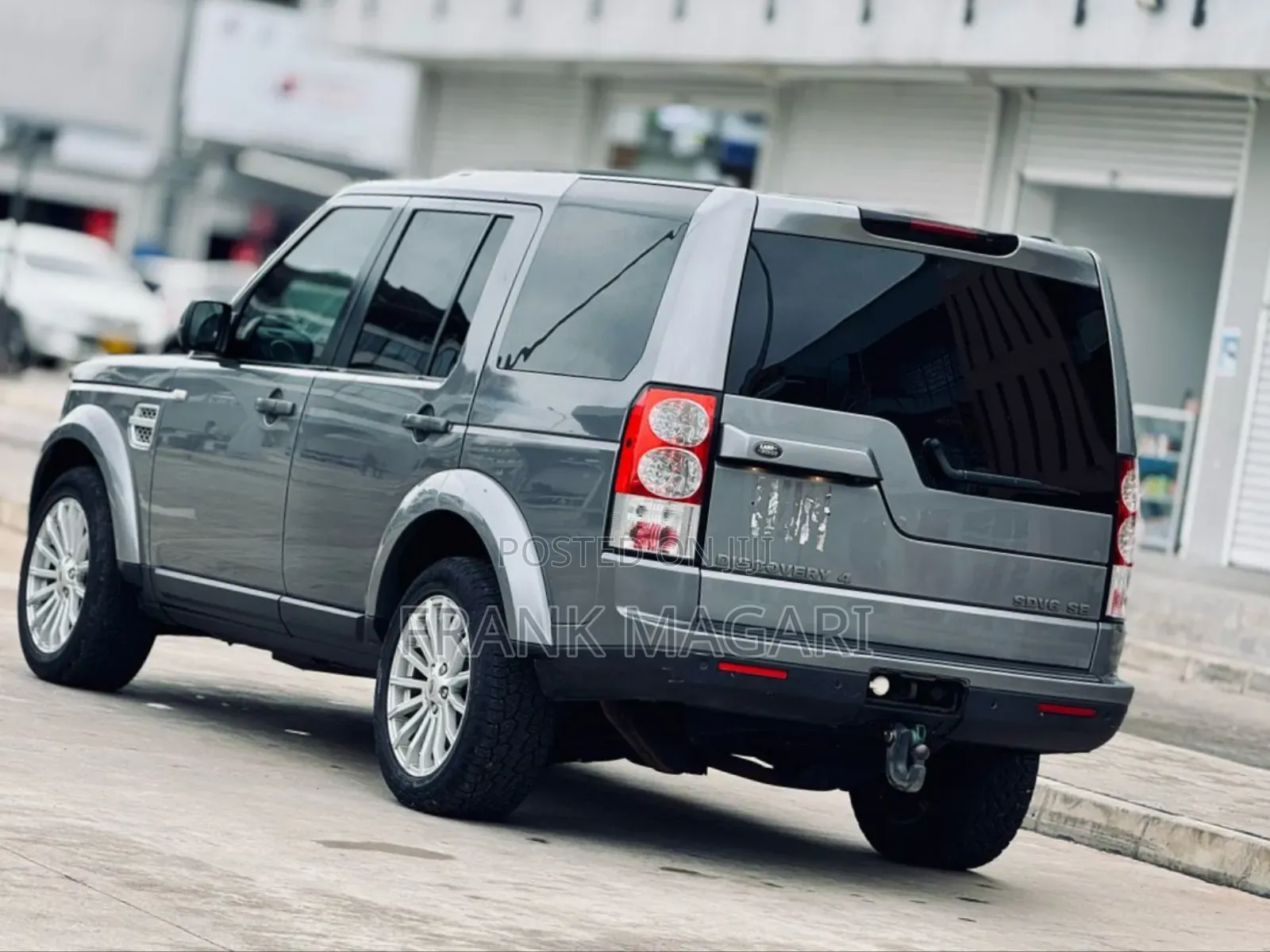 Land Rover Discovery 2013 Gray