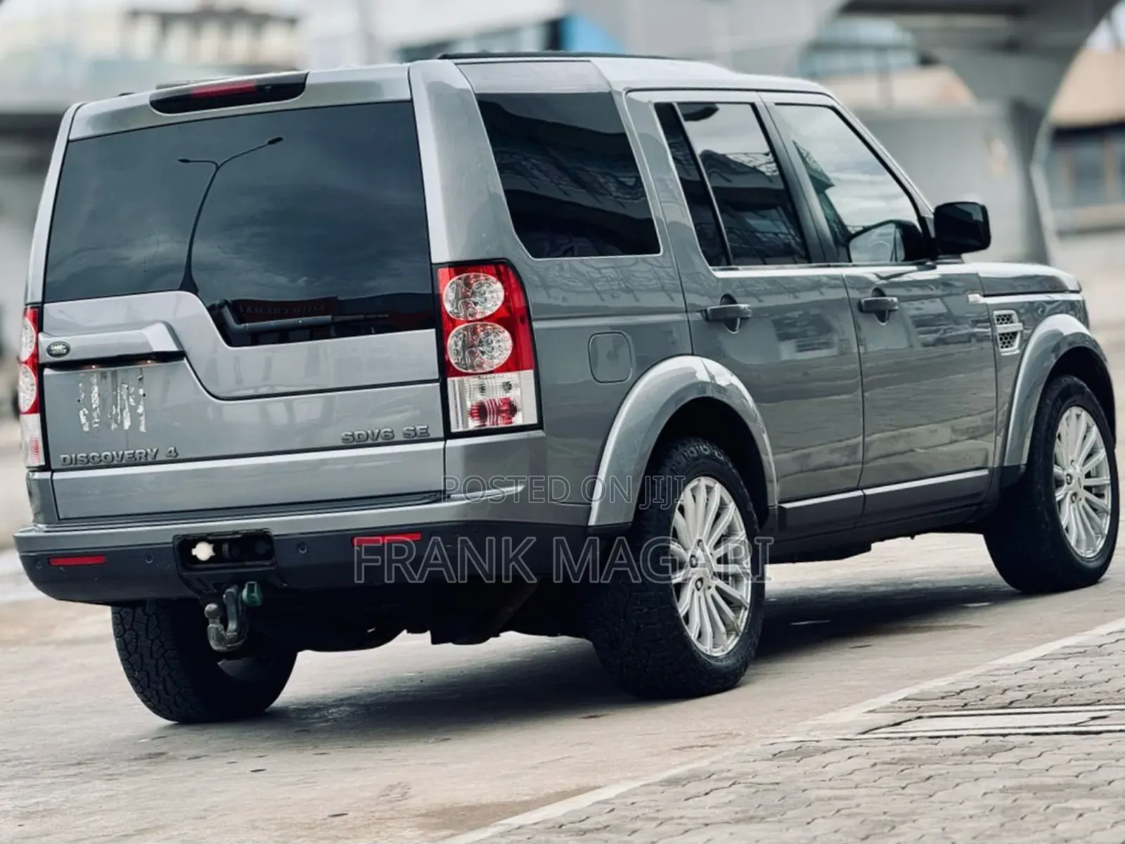 Land Rover Discovery 2013 Gray