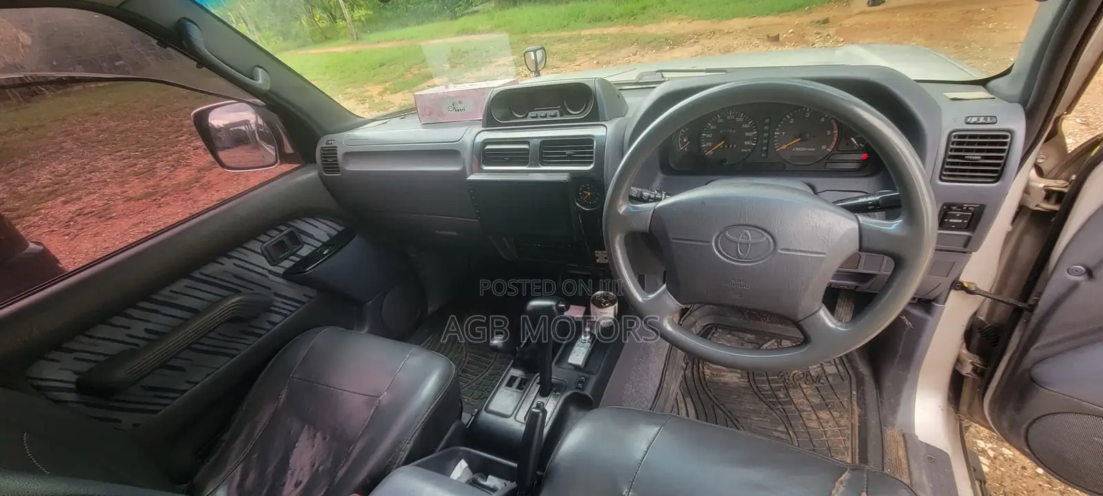 Toyota Land Cruiser 1999 Silver