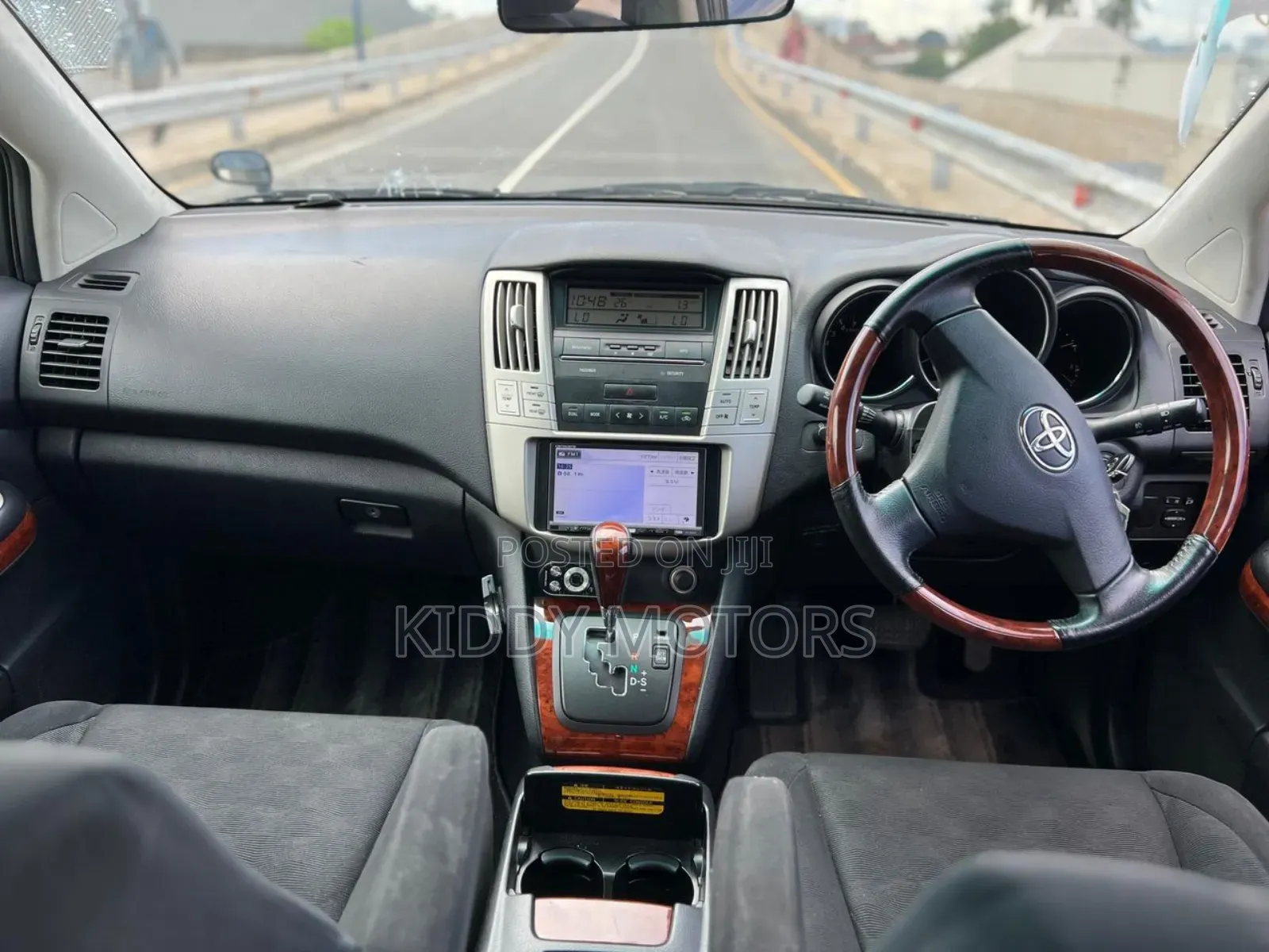 Toyota Harrier 2.4 2006 Black