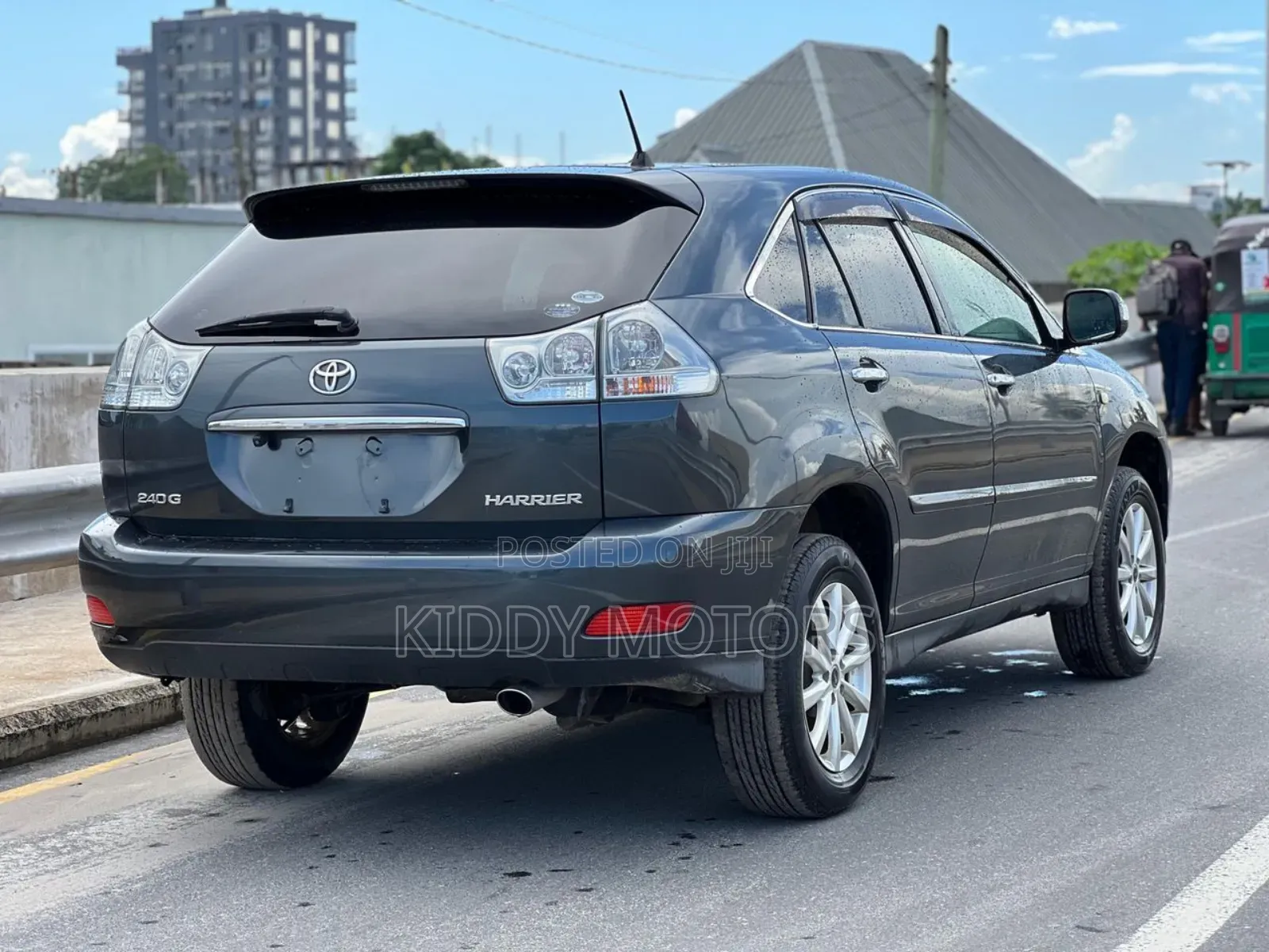 Toyota Harrier 2.4 2006 Black
