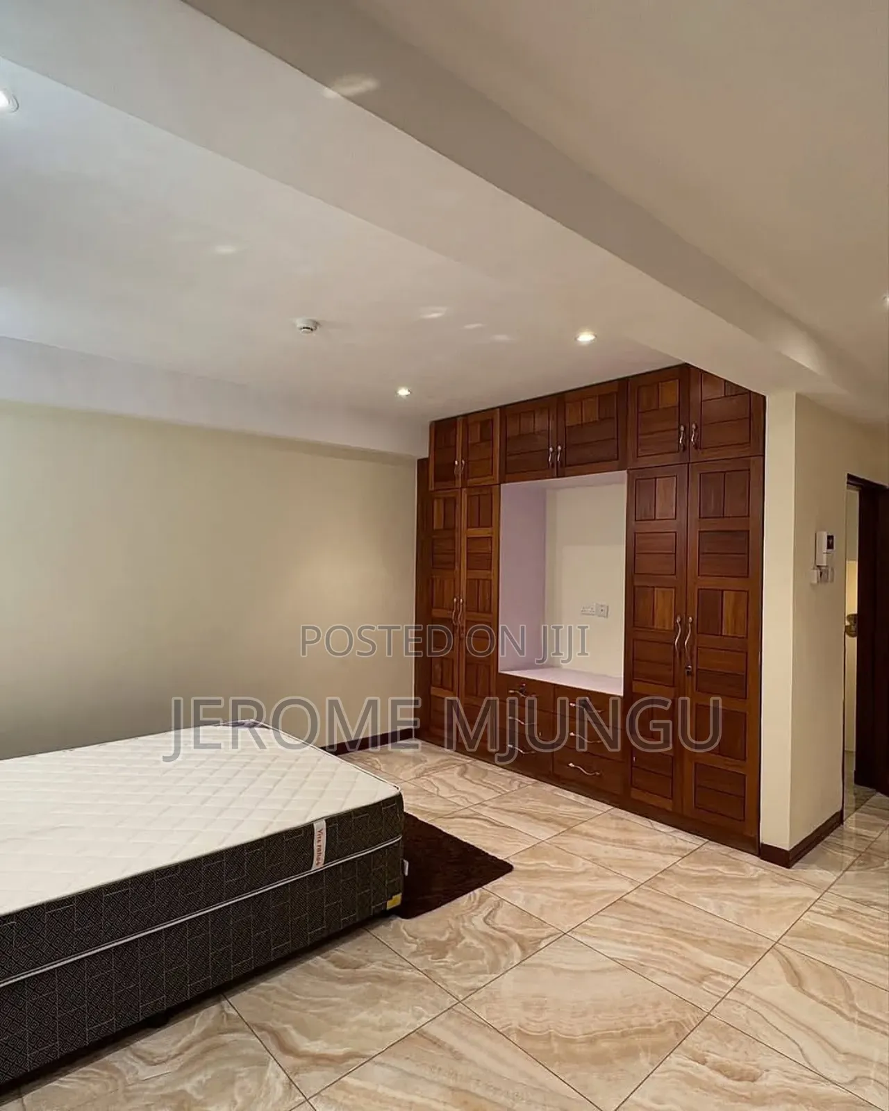 Furnished 3bdrm Villa in Ada Estate for rent