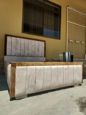 Vitanda Vya Bedsofa Ukubwa Ni 5/6