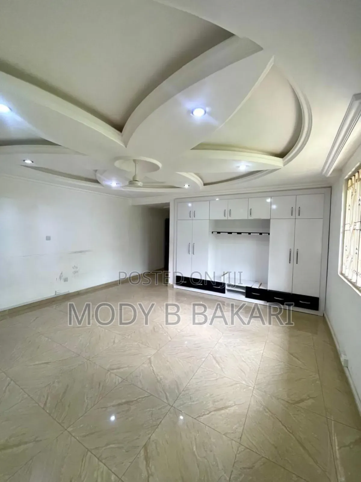 5bdrm House in Masaki for rent