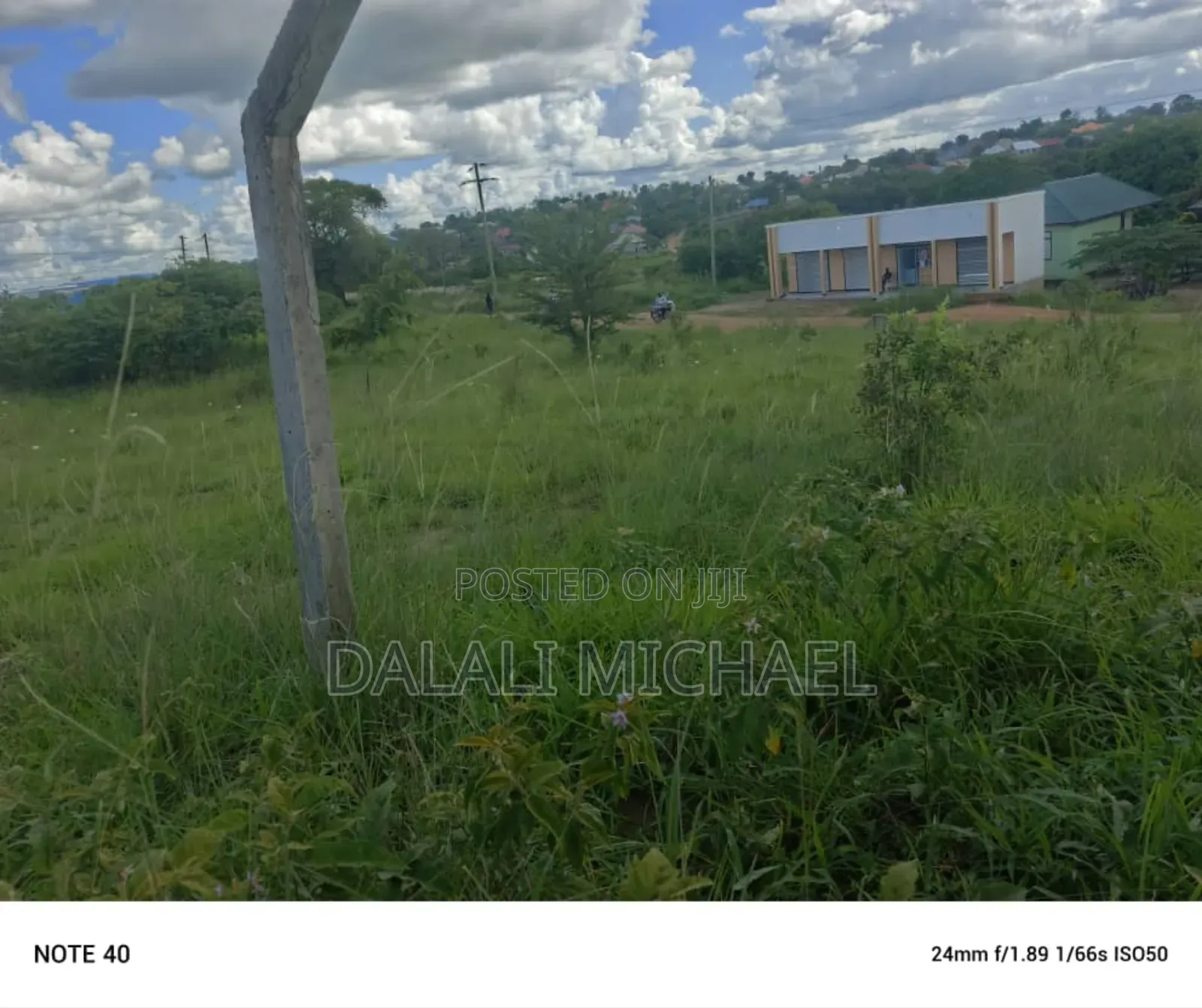 Kiwanja Cha Kiwanda Kinauzwa