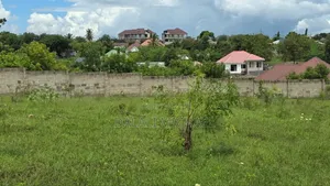 Kiwanja Kinauzwa Madale