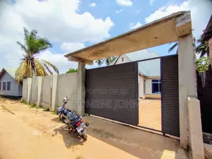 3bdrm House in Tanzania Daresalaam, Ilala for sale