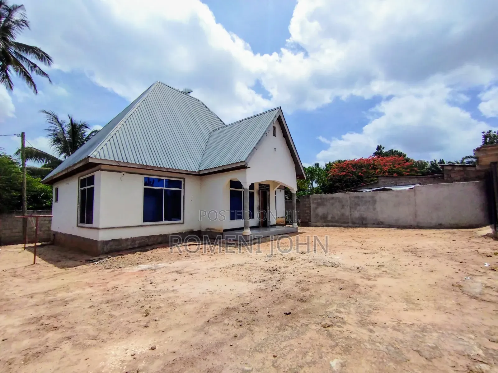 3bdrm House in Tanzania Daresalaam, Ilala for sale
