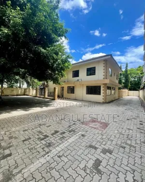 5bdrm House in Masaki for rent