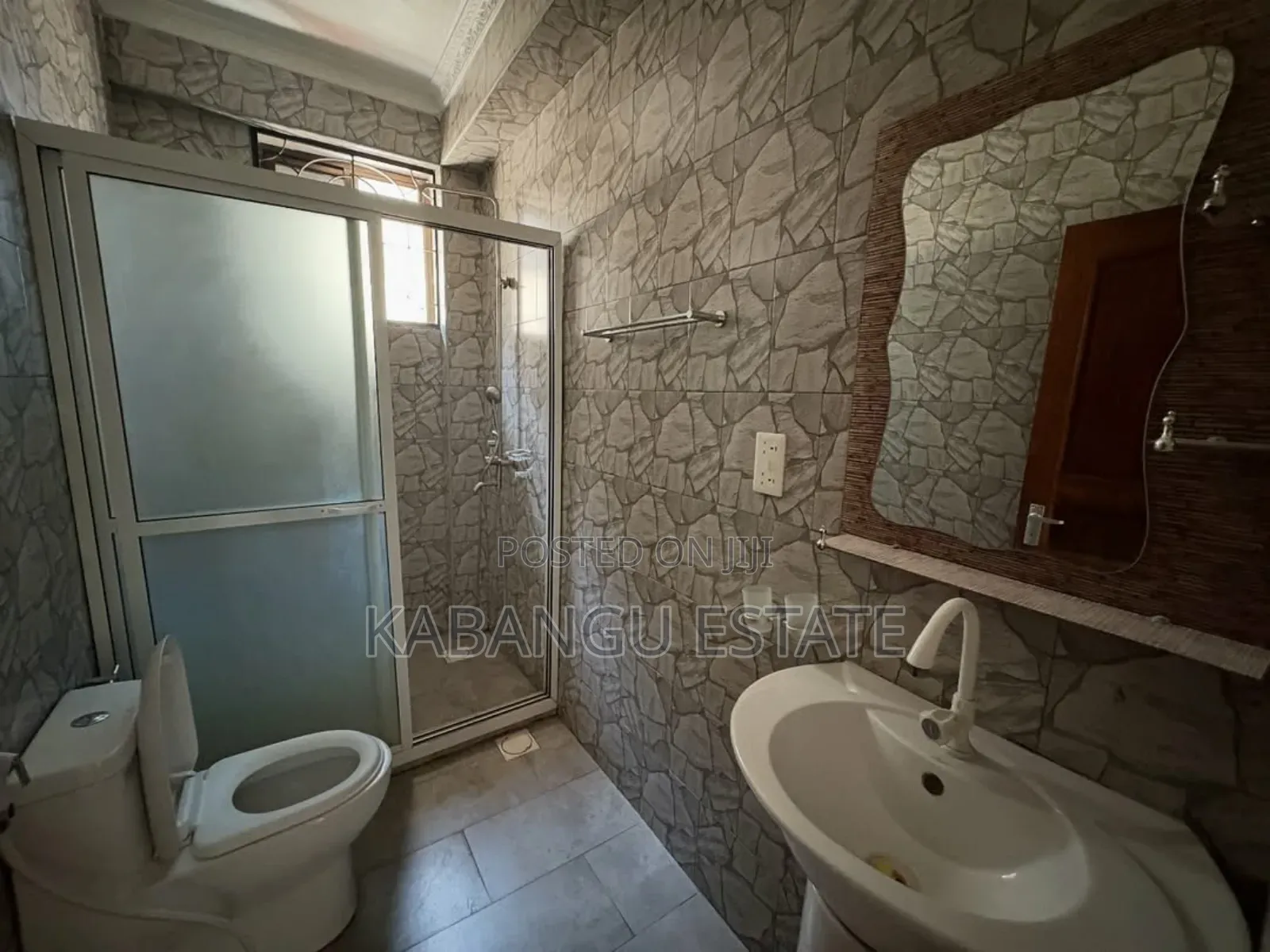 Furnished 2bdrm Apartment in Msasani for rent