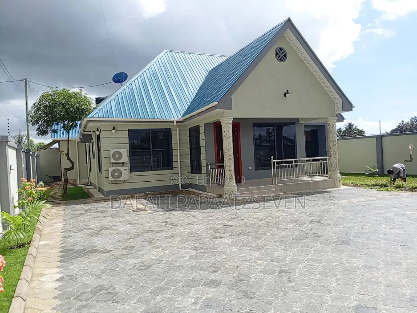 3bdrm House in Dalalipapaatzseven, Mbweni for rent