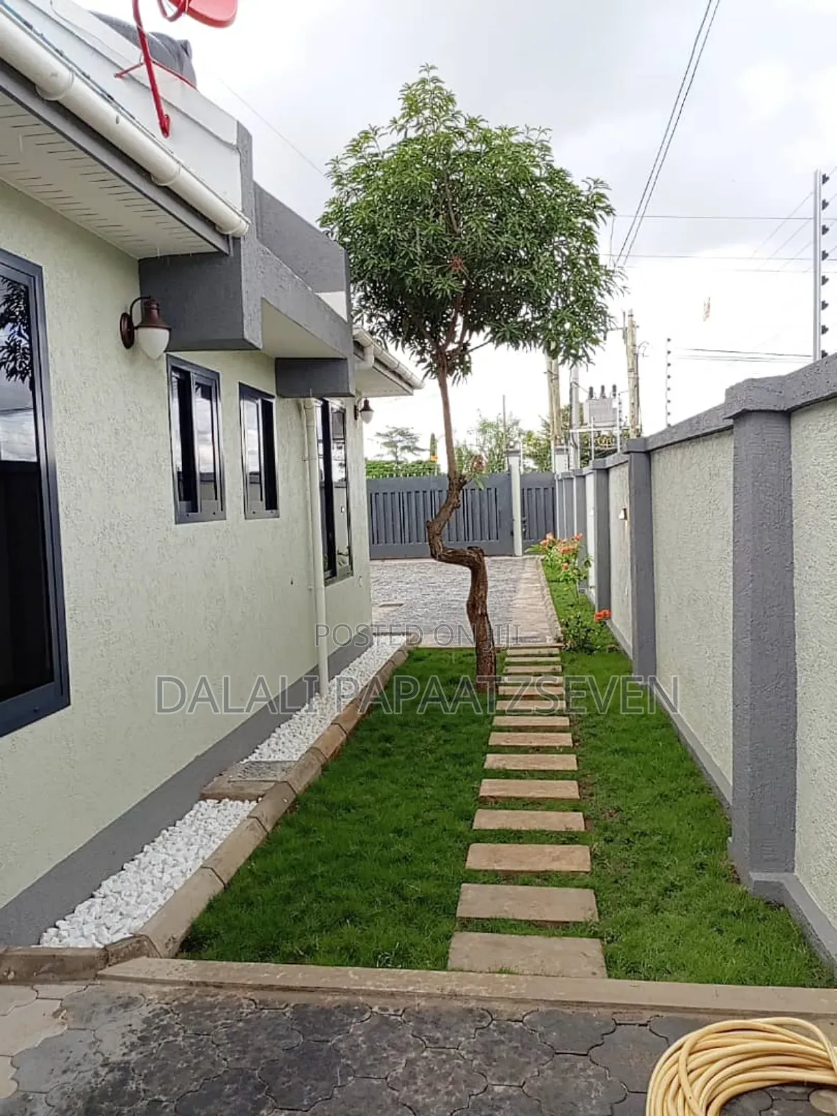 3bdrm House in Dalalipapaatzseven, Mbweni for rent