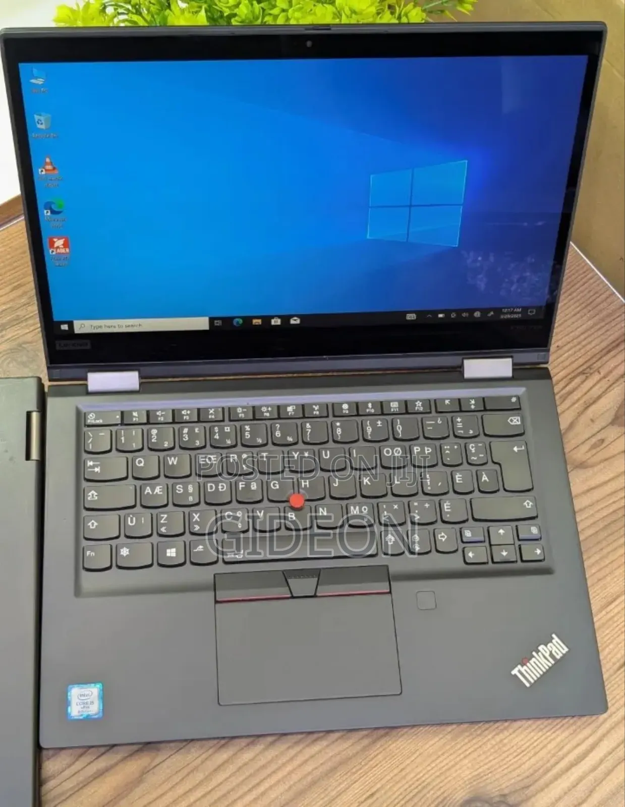 Laptop Lenovo ThinkPad X390 Yoga 16GB Intel Core I5 SSD 512GB