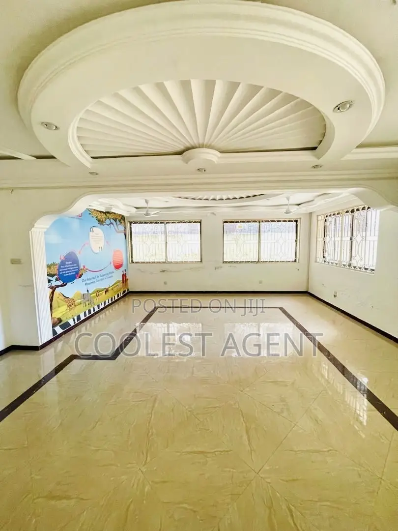 5bdrm House in Coolest Estate, Masaki for rent