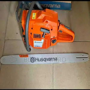 Chainsaw Husqvarna 272xp
