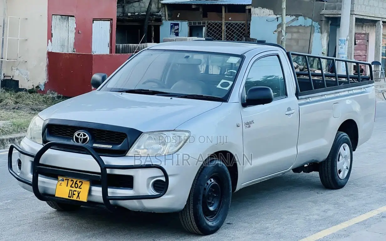 Toyota Hilux 2.5 D-4D SRX 2009 Silver