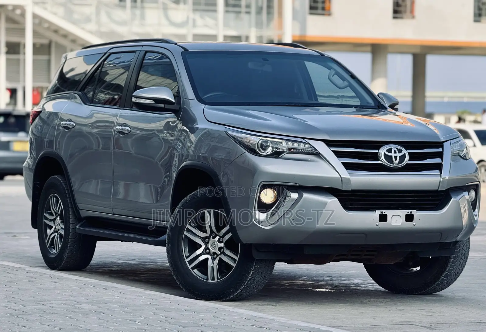 Toyota Fortuner 2019 Gray
