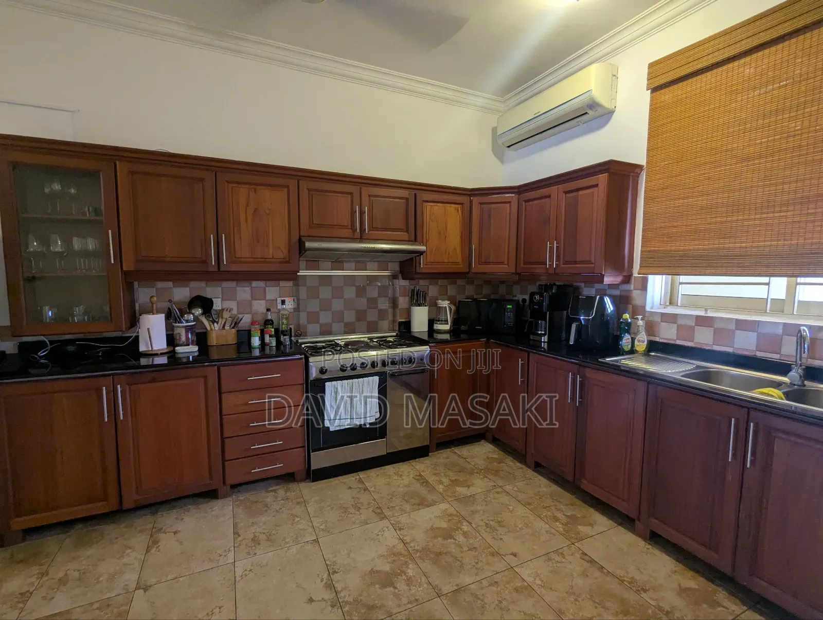Furnished 3bdrm Apartment in Penisula Sea View, Masaki for rent