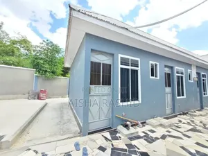 1bdrm Apartment in Kimara for rent