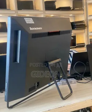 Desktop Computer Lenovo 8GB Intel Core I5 HDD 500GB