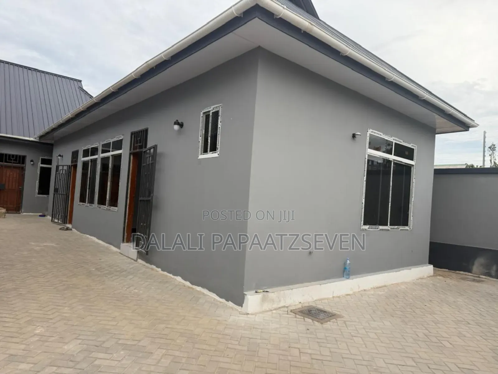 2bdrm Apartment in Dalalipapaatzseven, Kunduchi for rent