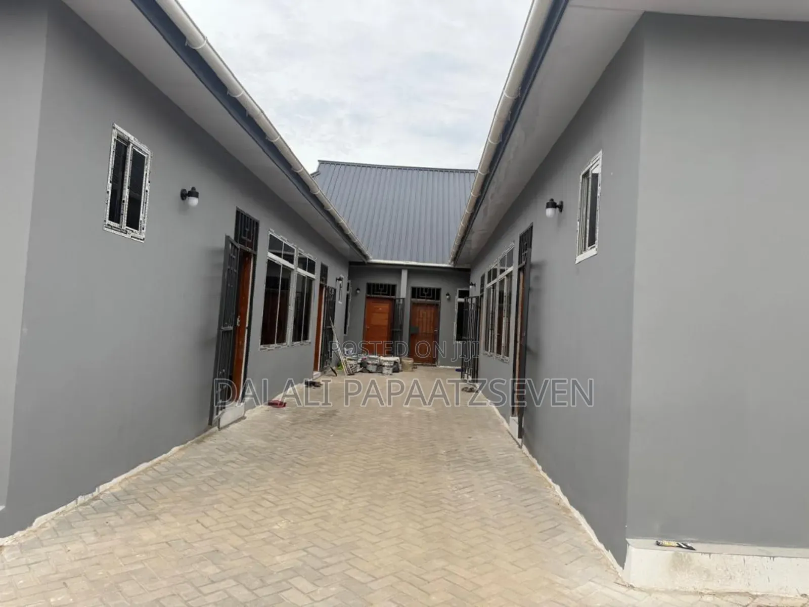 2bdrm Apartment in Dalalipapaatzseven, Kunduchi for rent