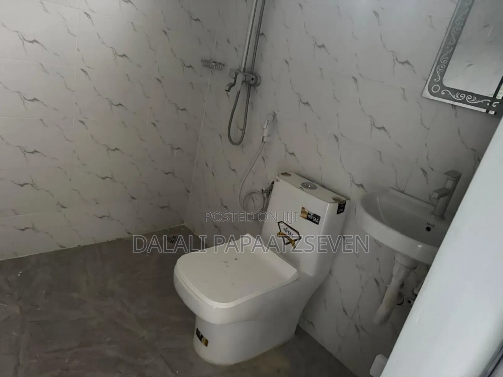 2bdrm Apartment in Dalalipapaatzseven, Kunduchi for rent