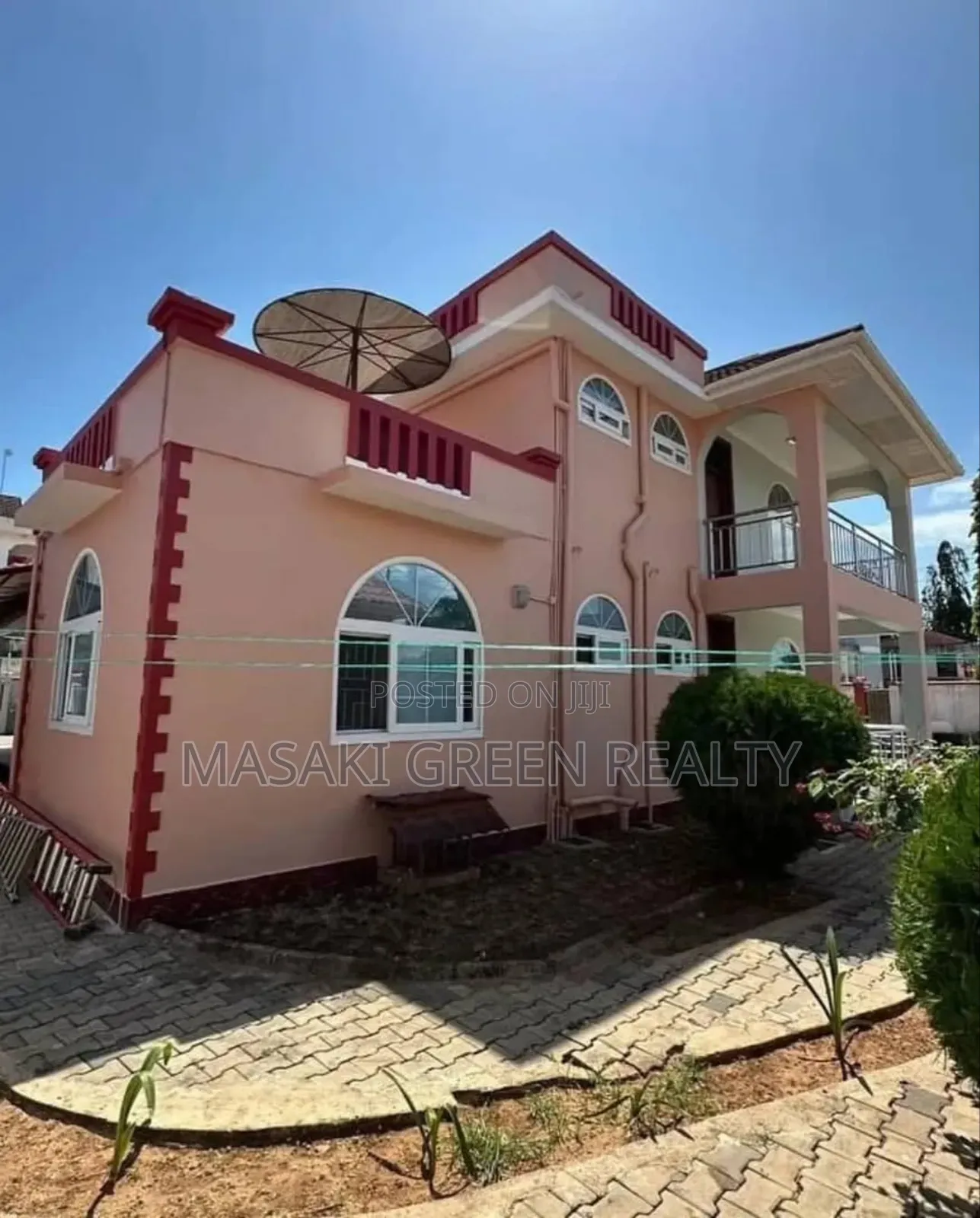 5bdrm House in Mbezi Estate for sale