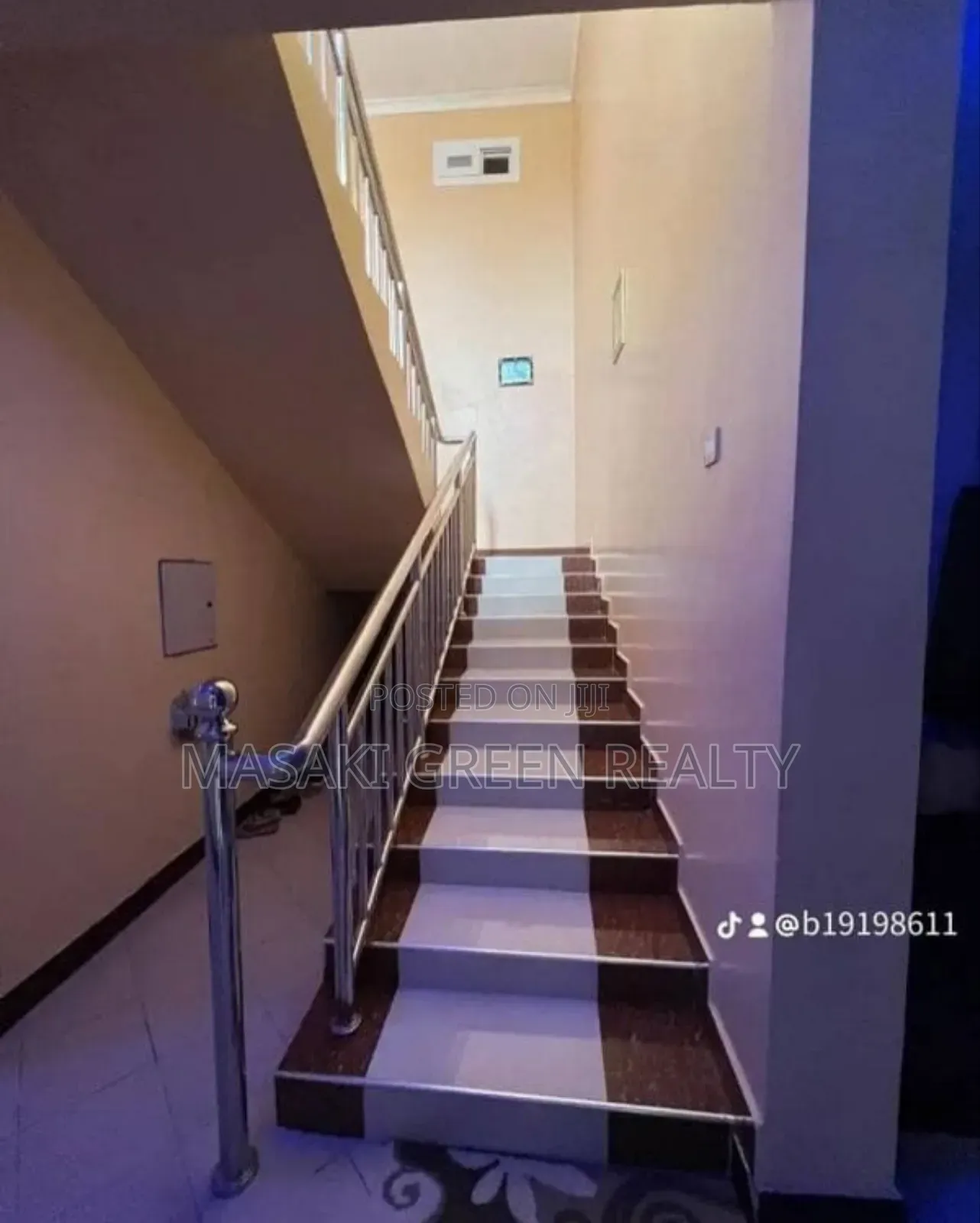 5bdrm House in Mbezi Estate for sale
