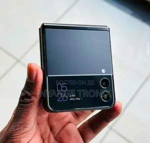Samsung Galaxy Z Flip 3 128 GB Black