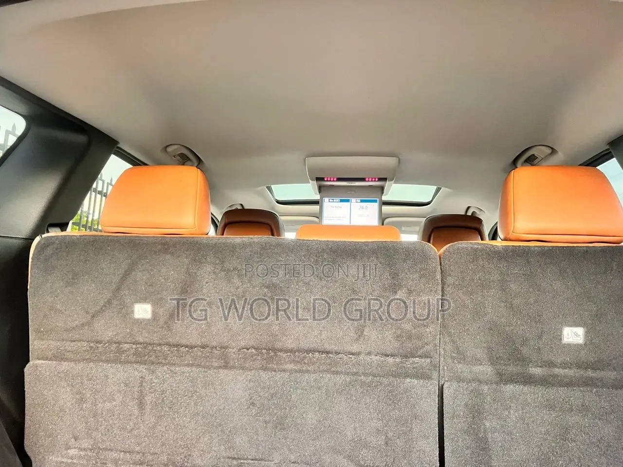 Jeep Cherokee 2010 White