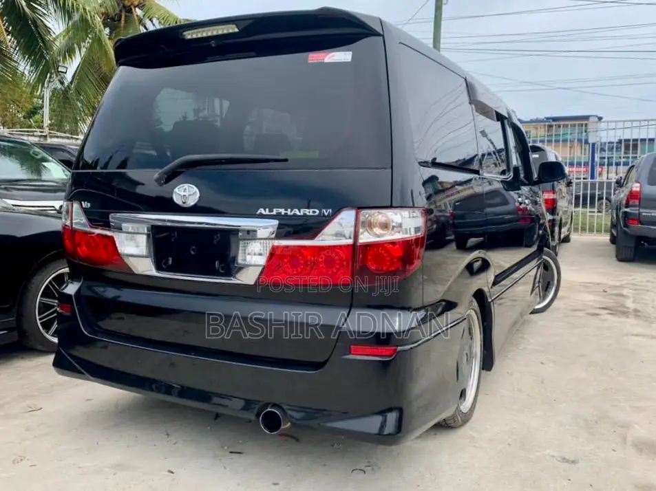 Toyota Alphard 2.4 Petrol FWD 2006 Black