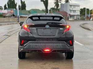 Toyota C-HR 2018 Black