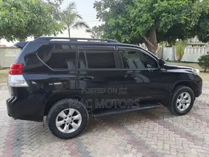 Toyota Land Cruiser Prado 2.7 i 2011 Black