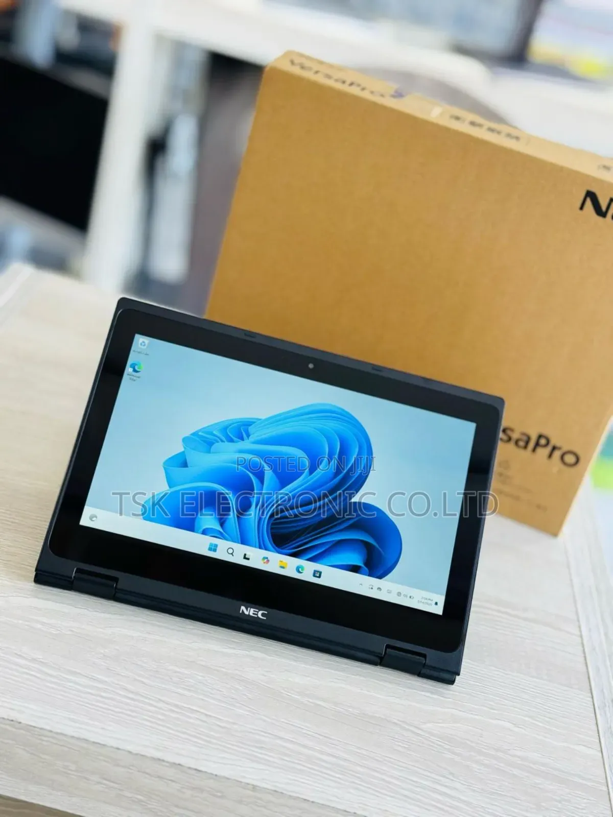 New Laptop NEC N22A 4GB Intel SSD 128GB