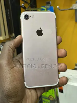 Apple iPhone 7 128 GB Gold